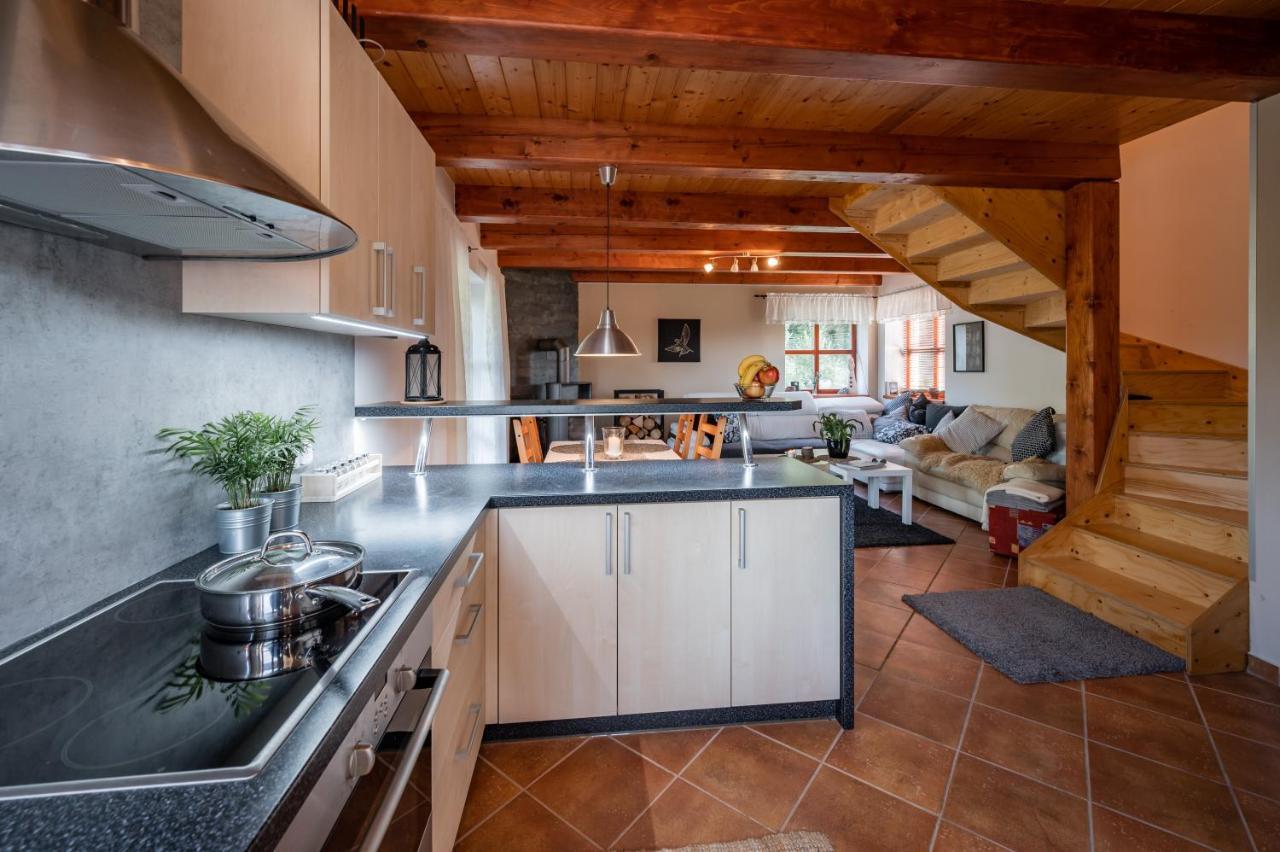 Chata nad lázeňským údolím Luhačovice Exterior foto
