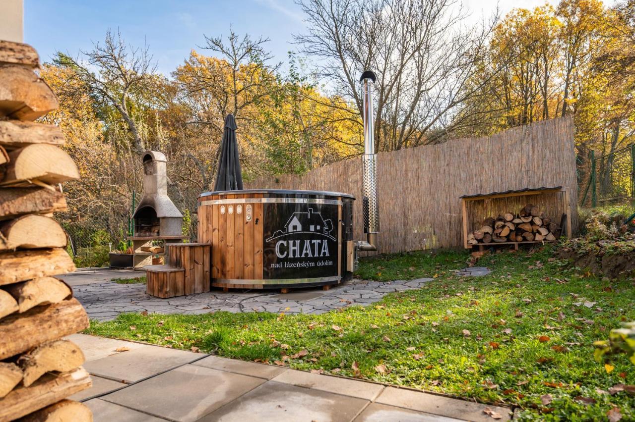 Chata nad lázeňským údolím Luhačovice Exterior foto